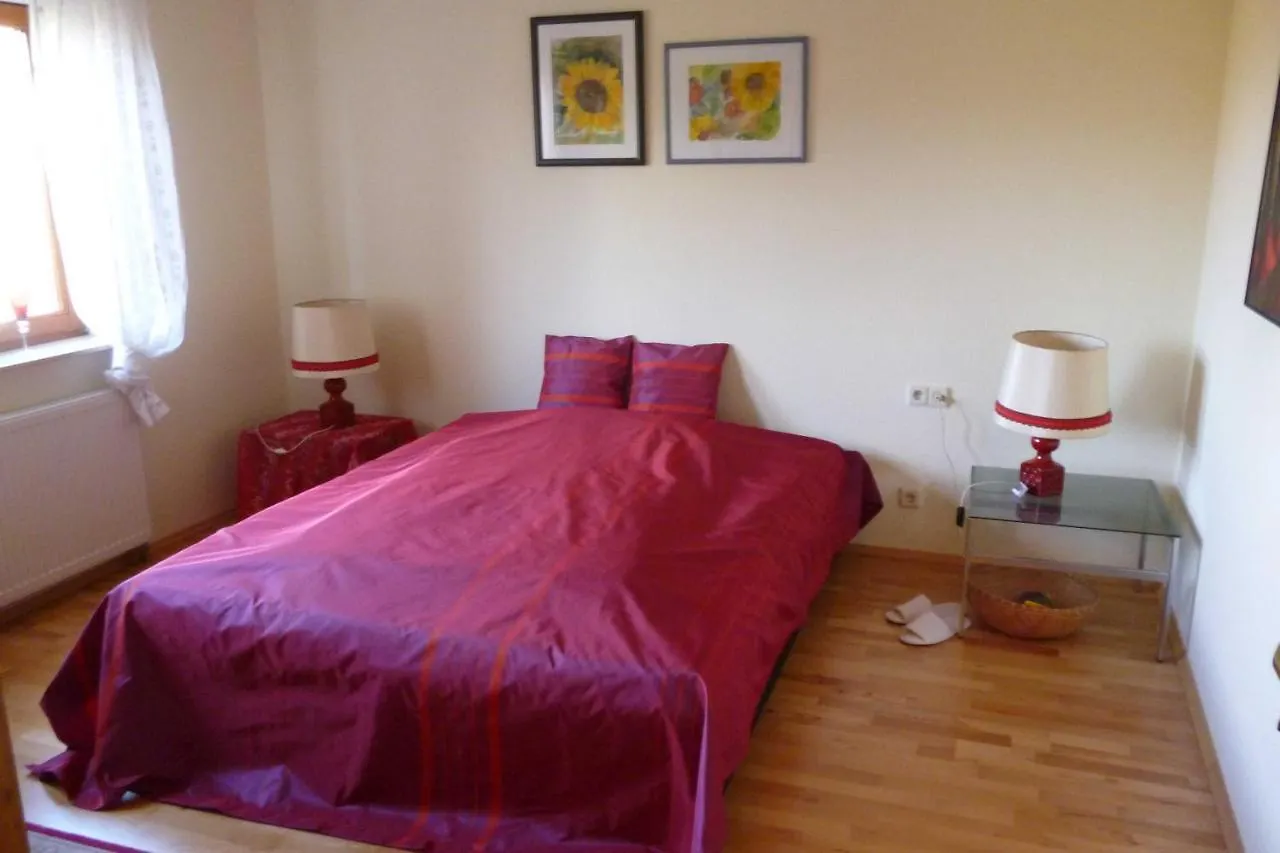 Ferienwohnung Rehgarten Momlingen Alemania